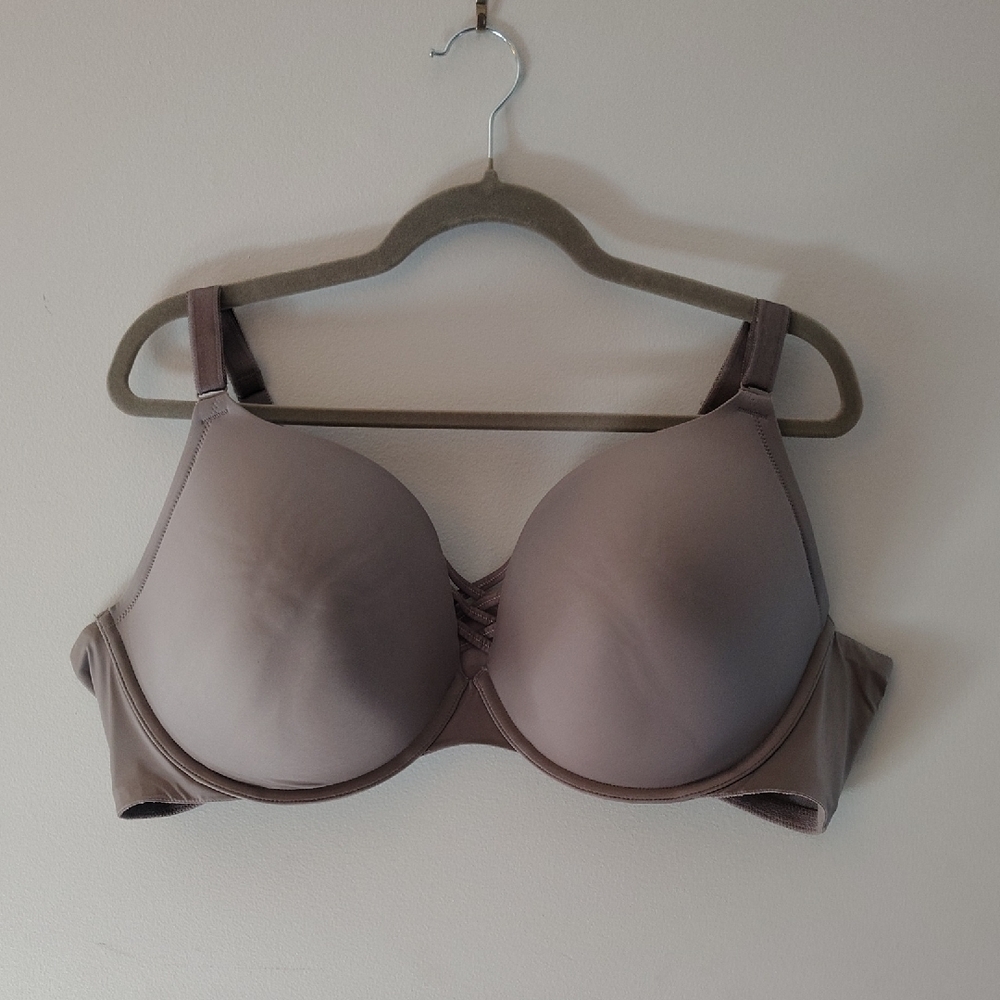 Torrid Curve Bra Size 46DD XO Pushup Underwire Back Smoothing Gray Sexy Smooth